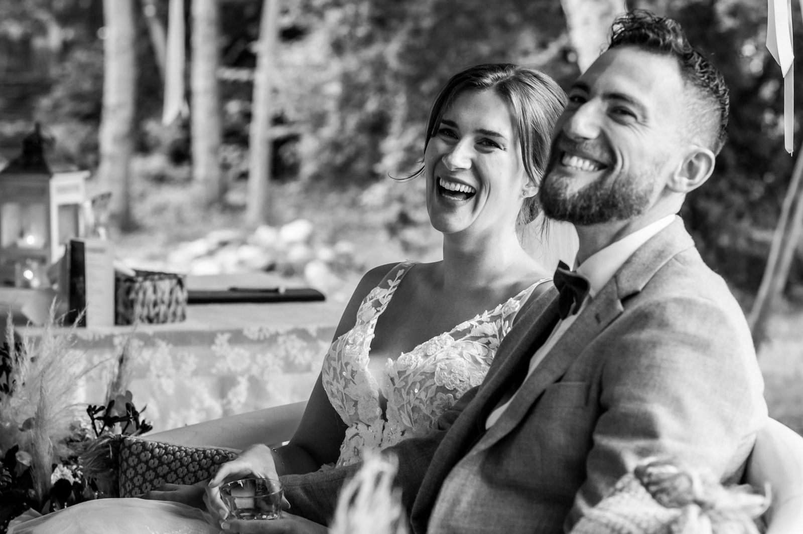 trouwen op landgoed vidaa, trouwen in rotterdam, trouwfotograaf rotterdam, bruidsfotograaf, wat kost een trouwfotograaf, het polderhuis, bergschenhoek