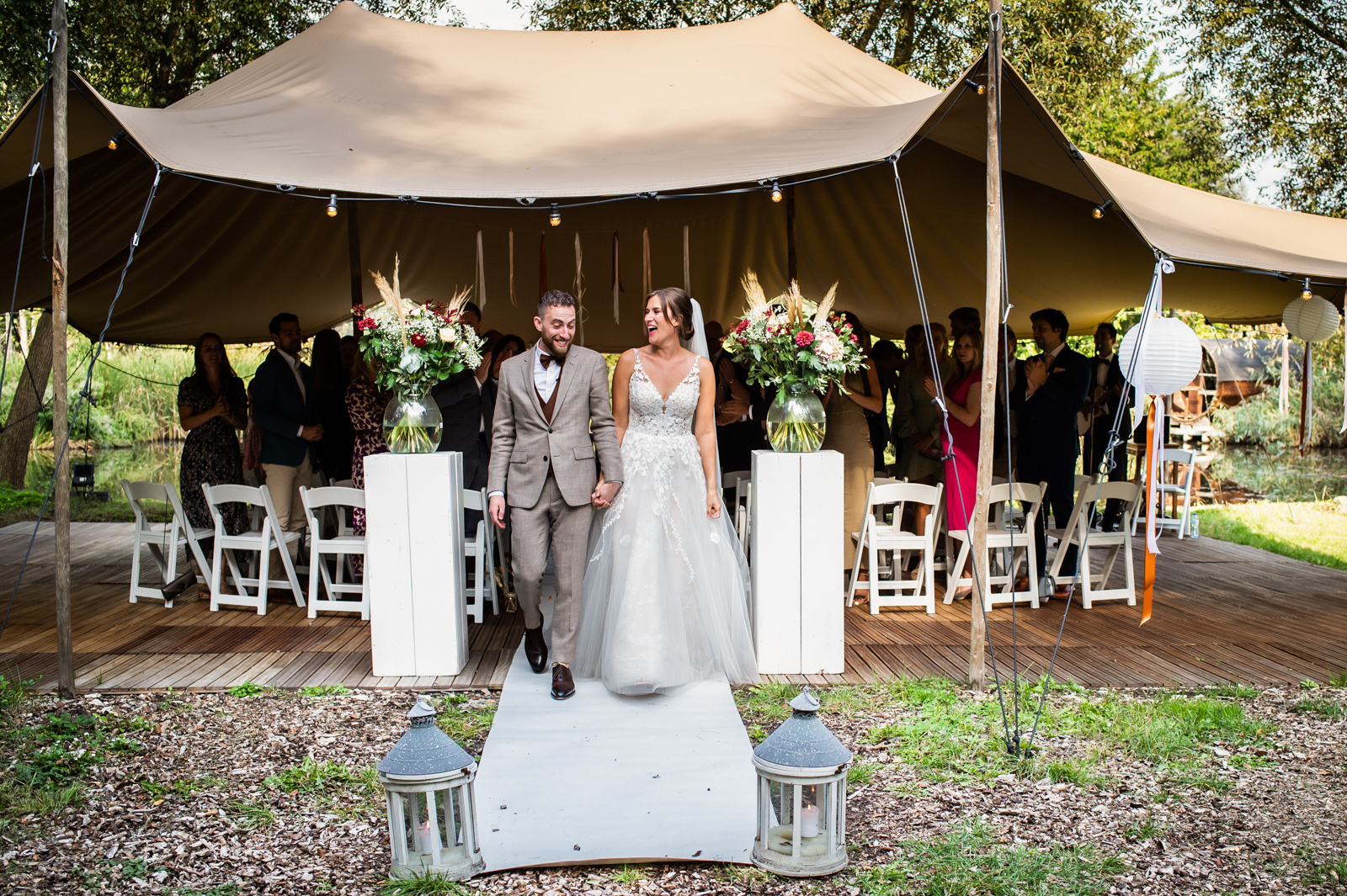 trouwen op landgoed vidaa, trouwen in rotterdam, trouwfotograaf rotterdam, bruidsfotograaf, wat kost een trouwfotograaf, het polderhuis, bergschenhoek