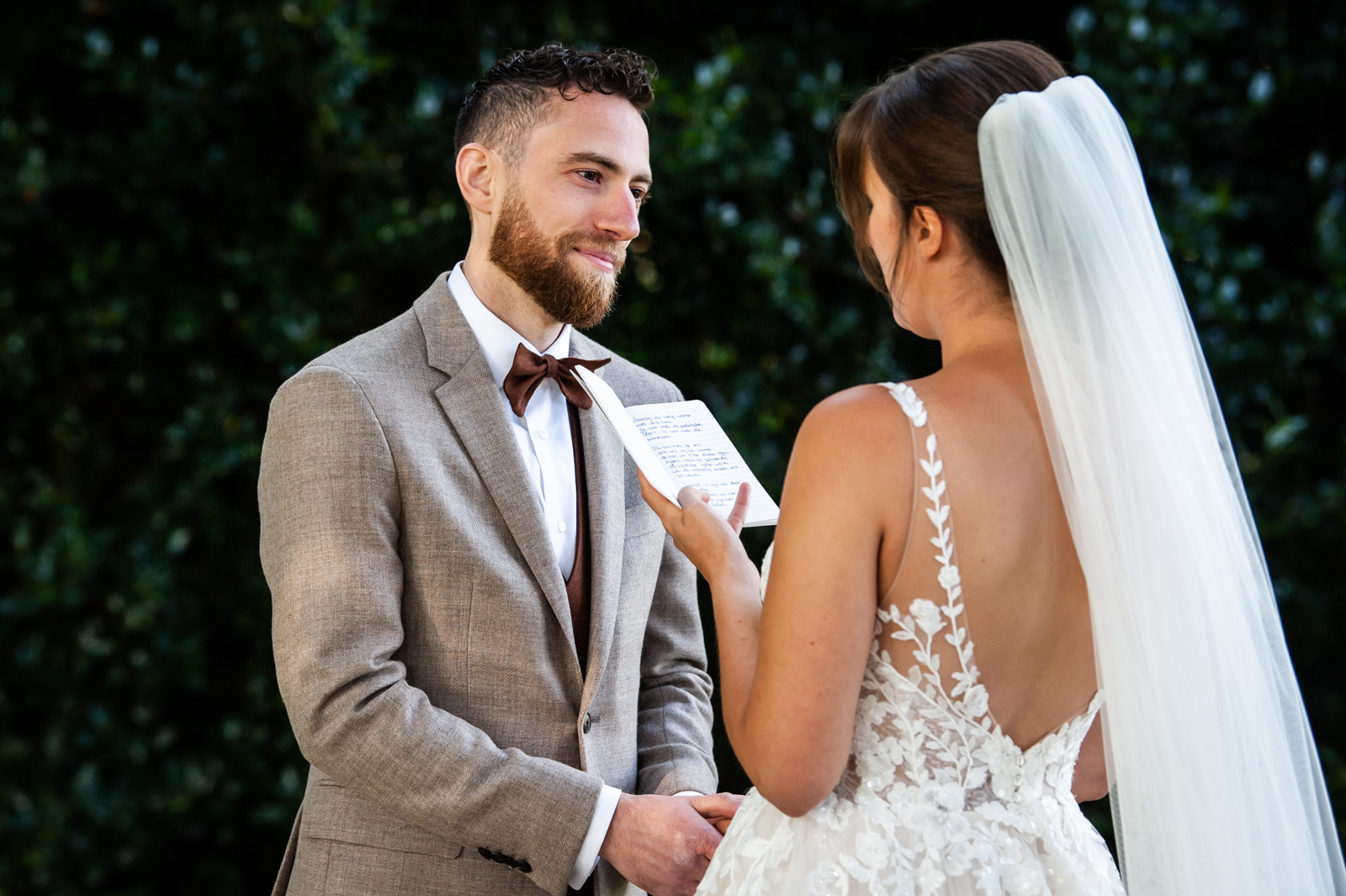 trouwen op landgoed vidaa, trouwen in rotterdam, trouwfotograaf rotterdam, bruidsfotograaf, wat kost een trouwfotograaf, het polderhuis, bergschenhoek