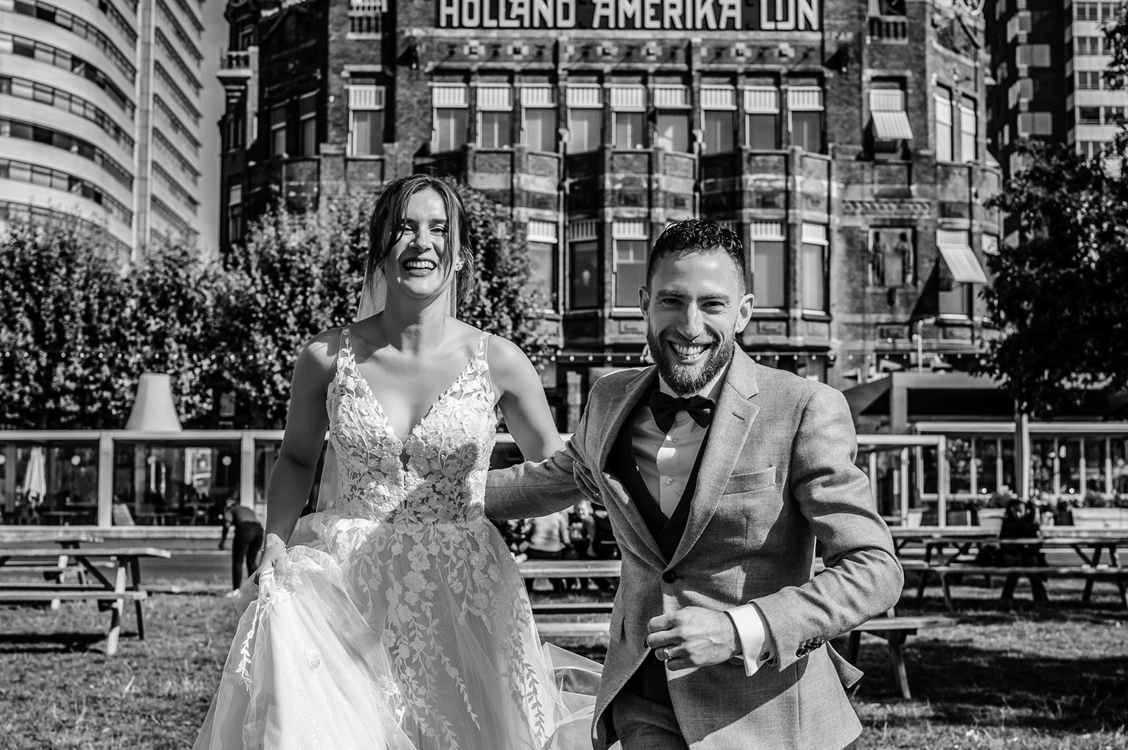 trouwen op landgoed vidaa, trouwen in rotterdam, trouwfotograaf rotterdam, bruidsfotograaf, wat kost een trouwfotograaf, het polderhuis, bergschenhoek