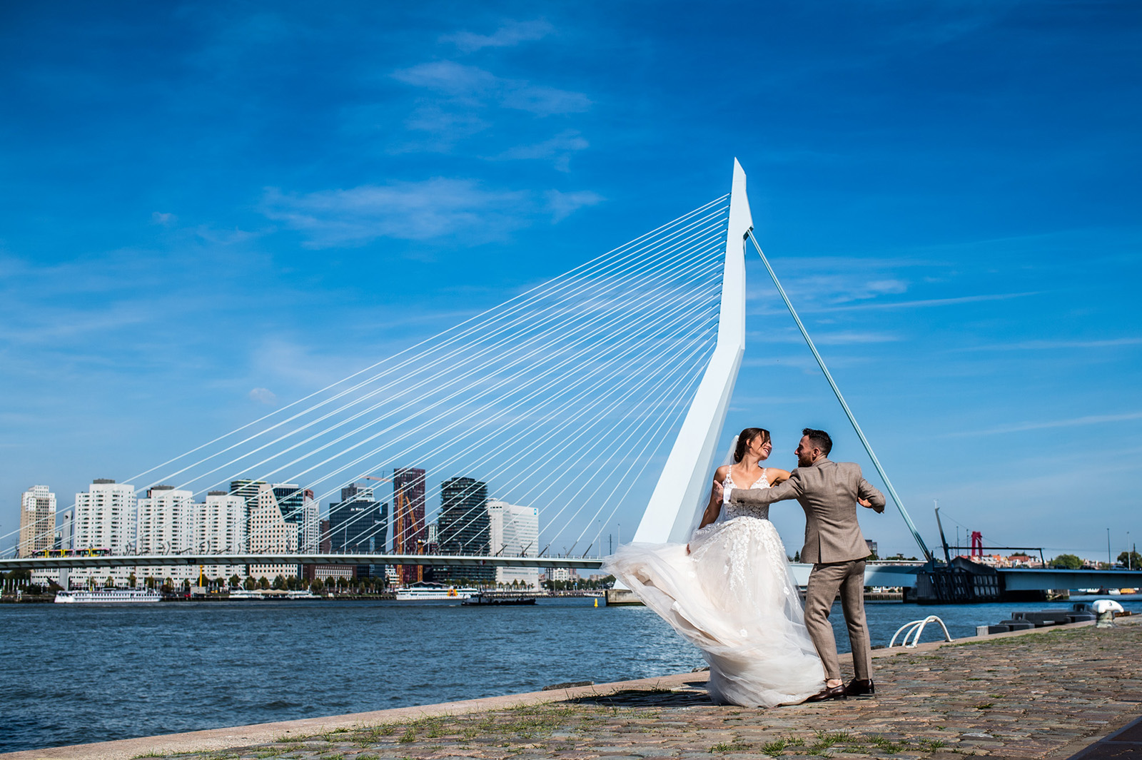 trouwen op landgoed vidaa, trouwen in rotterdam, trouwfotograaf rotterdam, bruidsfotograaf, wat kost een trouwfotograaf, het polderhuis, bergschenhoek