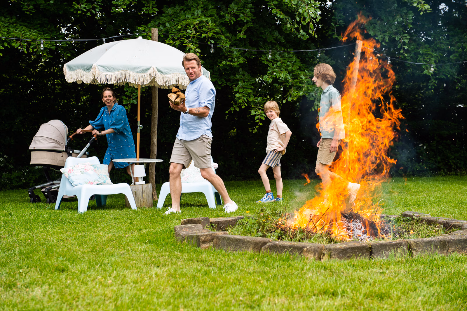 familie fotoshoot in Weerdinge, familie fotoshoot emmen, familiefotografie emmen, gezinsfotografie emmen