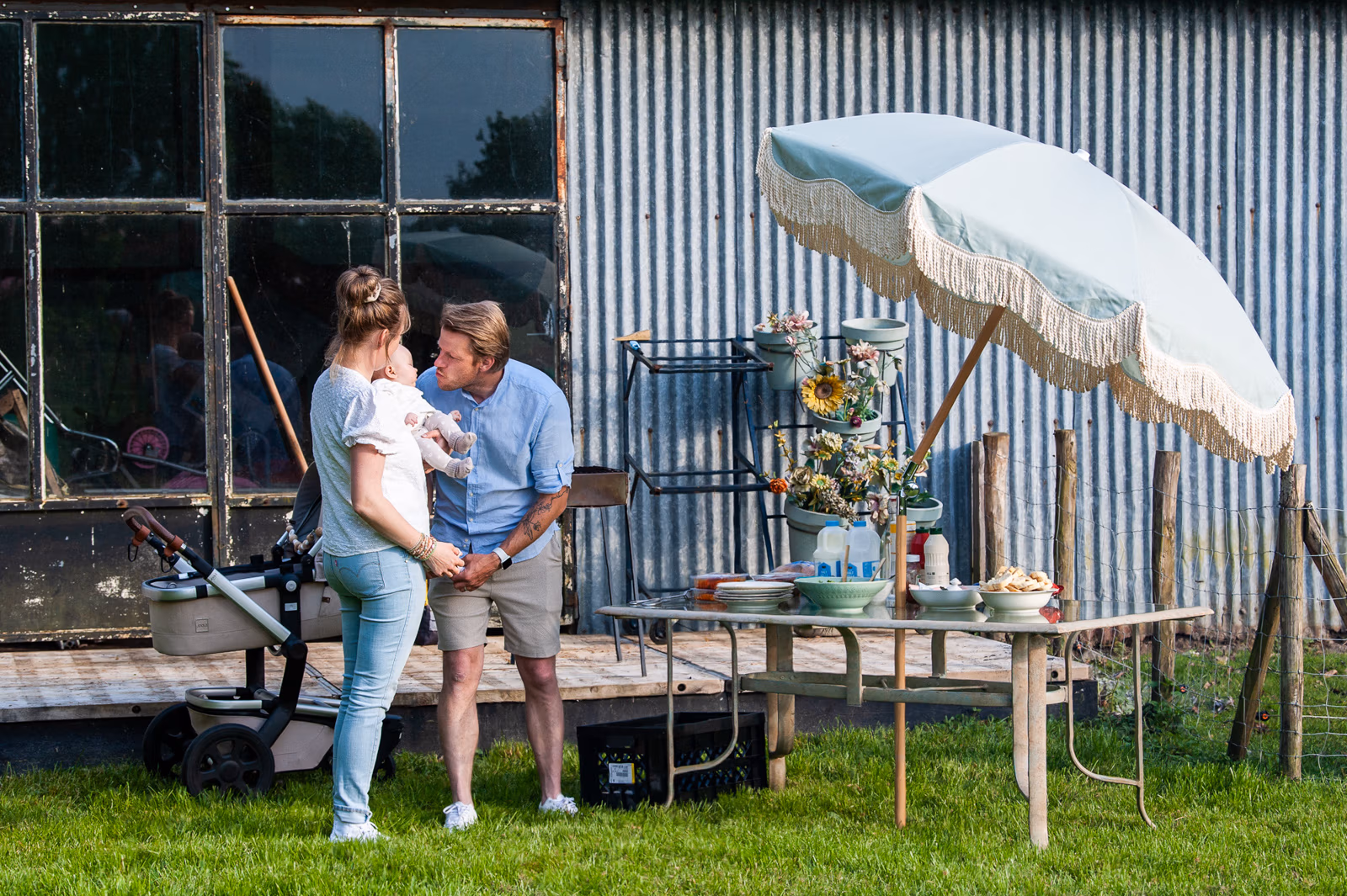 familie fotoshoot in Weerdinge, familie fotoshoot emmen, familiefotografie emmen, gezinsfotografie emmen
